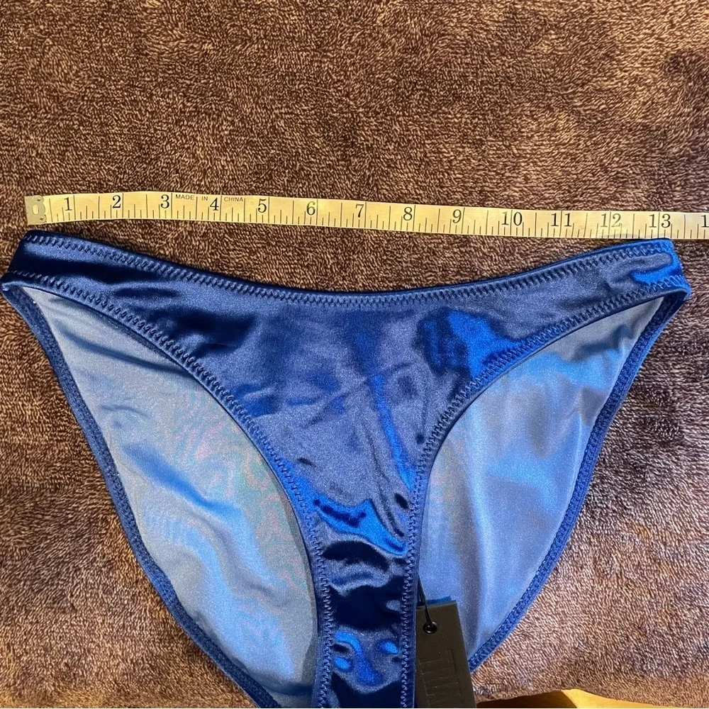 Triangl Swimwear bikini bottoms high leg blue women’s large NWT Cheeky